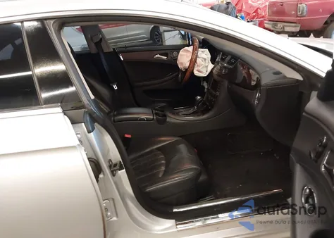 2007 Mercedes-Benz Cls 550 z USA, uszkodzony, nr VIN WDDDJ72X07A084946